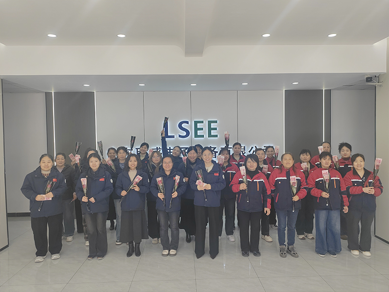 fe8be57baebcfa970e08842c19e7ec4e.jpg